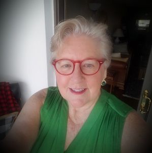 Meet your Posher, Marianne